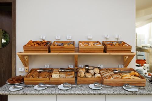 Jupiter Marina Hotel - Couples & Spa - image 8