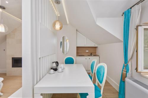 Hotel Libertas in Prcanj