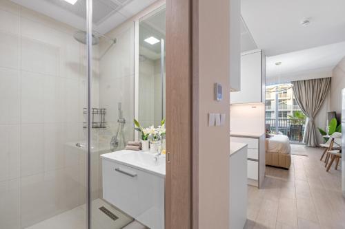 luxury Santorini studio style, Дубай (фото 4)