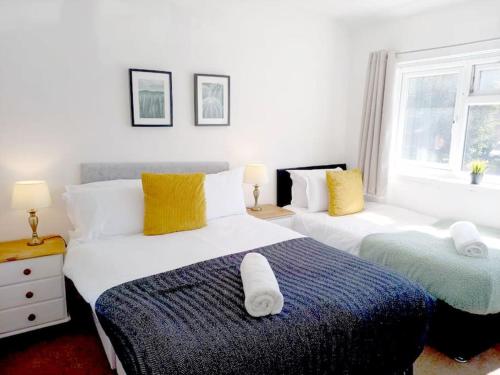Cozy 4 Bedroom House in Smethwick with 4 bathrooms perfect for contractors and families, Birmingham (fotografie 5)