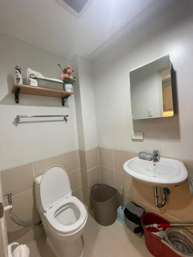 1 BR Condo with balcony in Verdon Parc Trevans 512, Davao (foto 3)