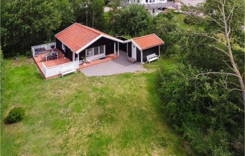 숙소 외관, 2 Bedroom Amazing Home In Falkenberg in 팔켄베리