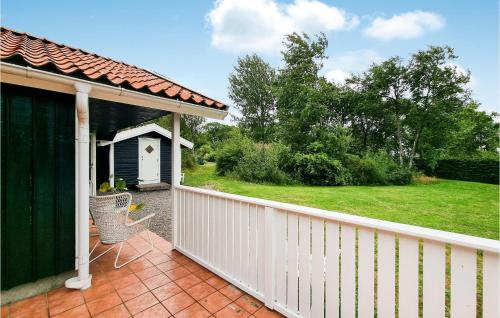 숙소 외관, 2 Bedroom Amazing Home In Falkenberg in 팔켄베리