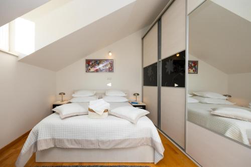 Apartment Dome, Split (photo 3)