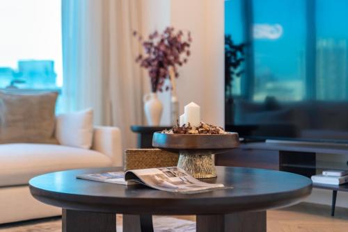 Marina Royale 3 Bedroom Apartment I Luxe Marina Harbour & Yacht Club Views I Nearby to a Beach I Free Pool Gym Wi-Fi and Parking I by Meerak - image 8