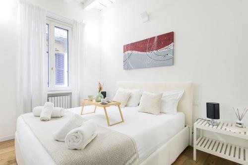 Amazing new & fully furnished studio in Duomo - image 2