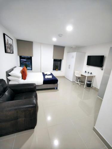 Luxurious 3 bed Ensuites & kitchenettes Nr LGI Hospital & Uni - Free 5G WIFI & Netflix Short Stays - Contractors Free Parking, Leeds (zdjęcie 4)