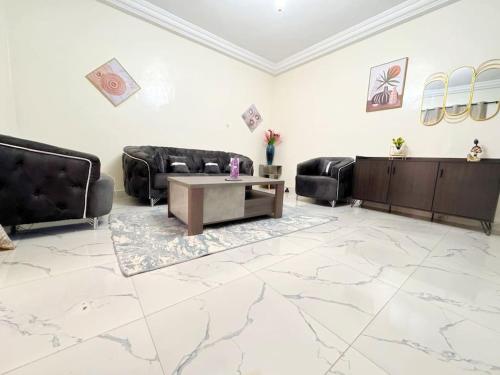 Appartement T3 Moderne et Équipé (Appartement T3 Moderne et Equipe) in Guediawaye