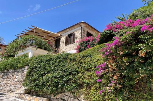 Hoolit House gîte à louer Vournikás