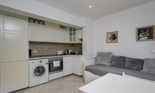 Bright & Cozy 1BD Apartment with Balcony close to South Park by Flat Mаnager, Sofia (Foto 2)