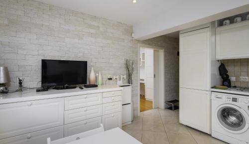 Bright & Cozy 1BD Apartment with Balcony close to South Park by Flat Mаnager, Sofia (Foto 10)