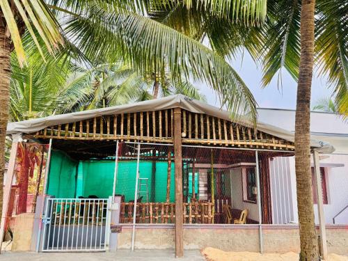 Beach Hive, Mangalúr (fotografie 10)
