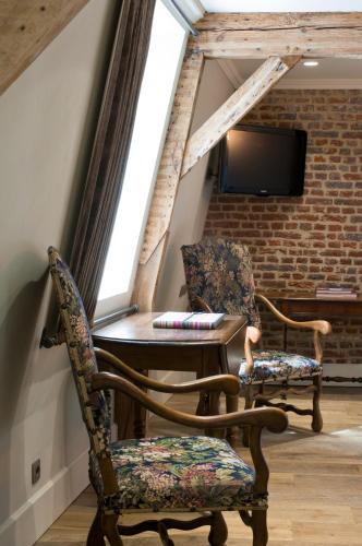 Guesthouse Recour - image 4