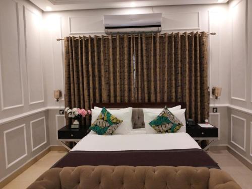 Double room, economy