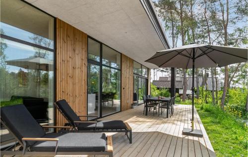  Lovely Home In Knebel With Kitchen in Knebel