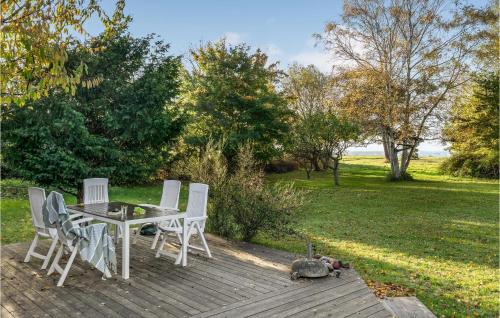  Nice Home In Sjællands Odde With Wifi in Yderby