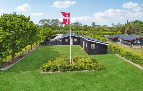  4 Bedroom Beautiful Home In Hadsund in Hadsund