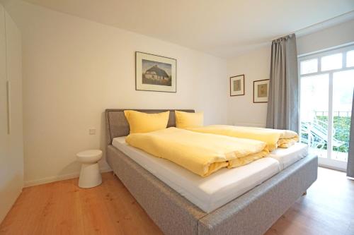 One-Bedroom Apartment with Balcony and Terrace image 6