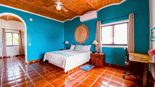 Tranquil Casa Sirena Studio in Rincon de Guayabitos, Mexico