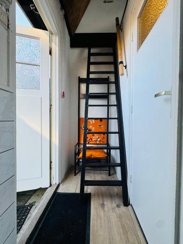 Facilities, Hello Noordwijk - Tiny House Dahliastraat 60 in Noordwijk
