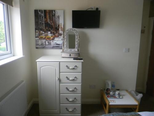 Barton Guest House - image 4