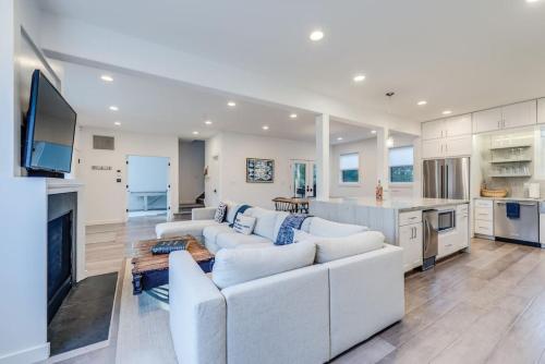 Wooded Oasis and Guest House in Hamptons! in เซาท์แทมป์ตัน (NY)