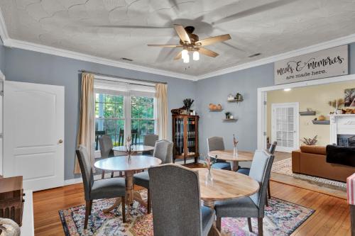 Hill House Bed and Breakfast Hill House Bed and Breakfast