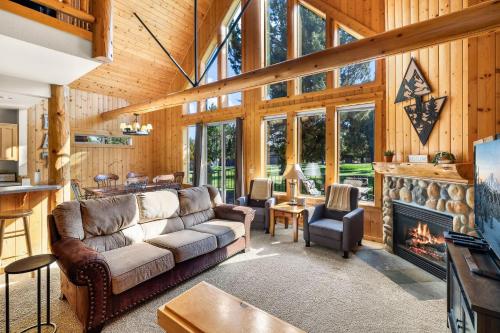 Oregon Chalet