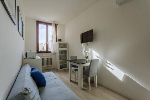 Yourbanflat Clock Tower 2