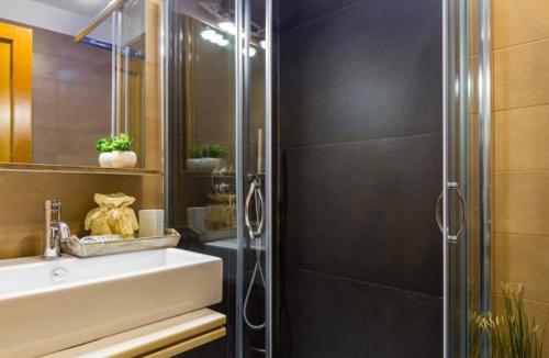 Terzo Piano Un gioiello nel cuore di Chiaia, Naples (photo 7)