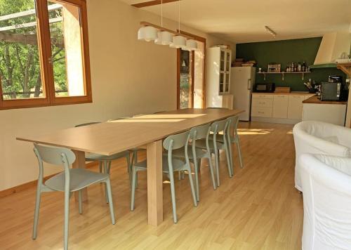 Maison pour familles ou groupes in Puy-Sanieres