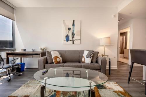 Luxury Apt with Gym & Pool - ASW-11G Luxury Apt with Gym & Pool - ASW-11G