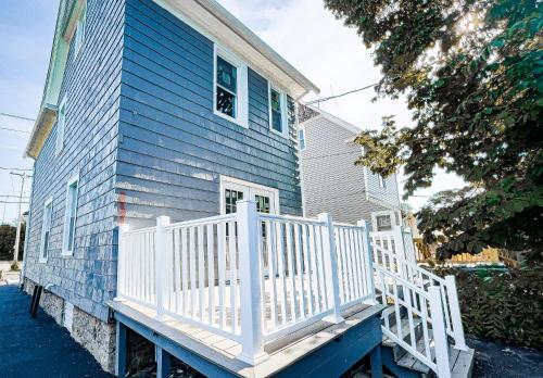 2 Homes, 1 Stay-7BR Niagara Falls Compound, Niagara Falls (foto 10)