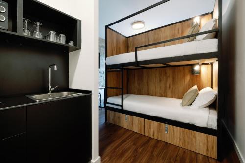 Cosme Guesthouse - image 3