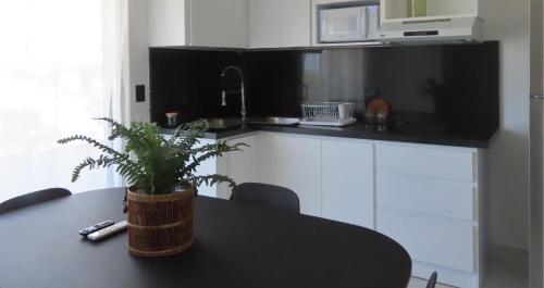 مطبخ, All Seasons Hotel in باياهيبا