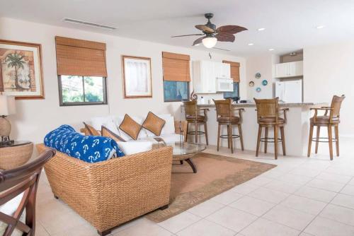 Dazzling End Unit in Coco with Lots of Windows and Light Sleeps 8, Coco (foto 5)