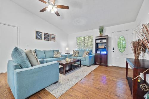 Spacious Alpharetta 3bedroom Home