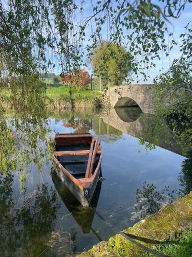 Le Moulin de Vrai in Domfront-en-Champagne