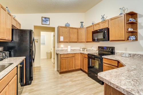 1 Mi to Spanish Springs Square The Villages Home! in Lady Lake, USA