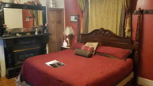 1 queen bed