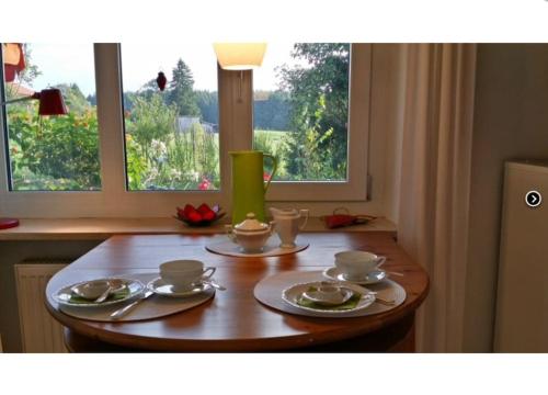 Schöner Bungalow mit Gartenterrasse und Teich (Schoner Bungalow mit Gartenterrasse und Teich) in 費爾達芬格
