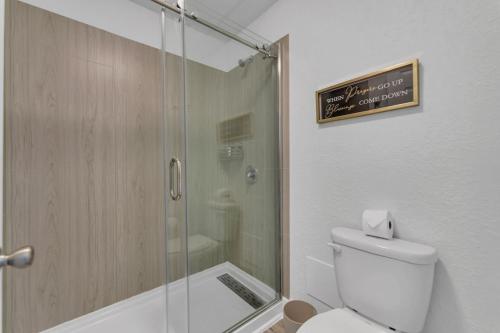 Whimsical Study 7min to Disney, Pool and Free Parking in Kissimmee, USA