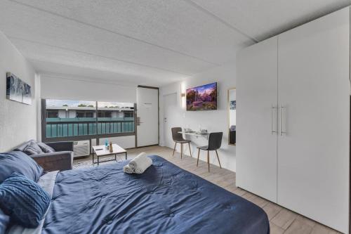 Warm Studio 8 min to Disney w Pool and Free Parking in Kissimmee, USA