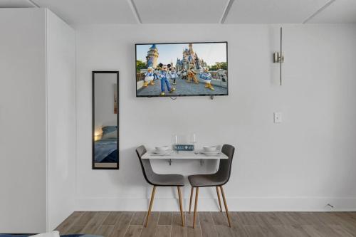 Cozy Studio 7 Mins to Disney World and Free Parking in Kissimmee, USA