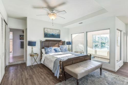 450 Ocean View beach house in Dana Point, USA