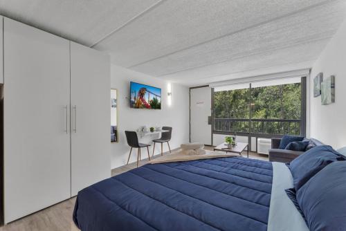 Cozy Studio 8 min to Disney w Pool and Free Parking in Kissimmee, USA
