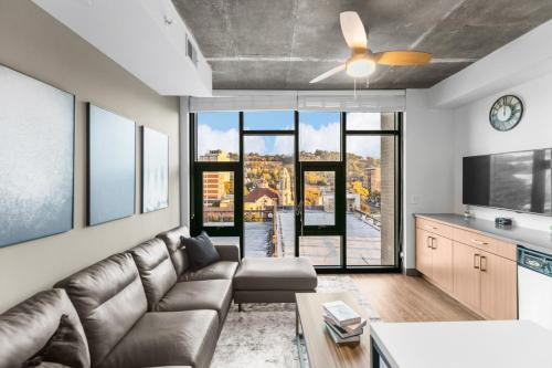 Urban Retreat 2BR Near UAB in Birmingham, USA