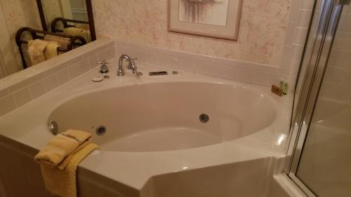 Old Northside Bed & Breakfast near Indiana Farmers Coliseum