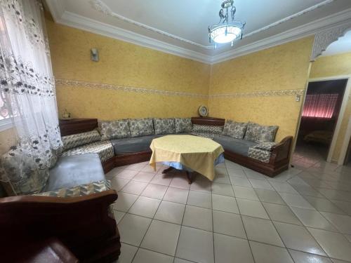 Agadir jet sakane 1 er etage in Bensergao