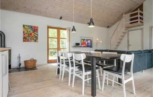 Kitchen, Pet Friendly Home In Hadsund With Sauna in Hadsund